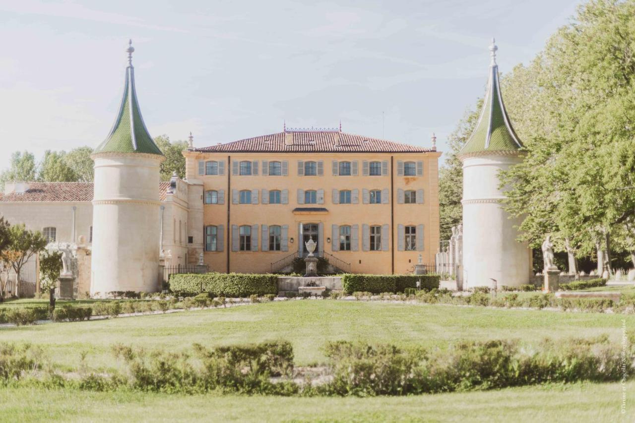 Chateau De Fonscolombe Ле-Пюи-Сент-Репарад Экстерьер фото